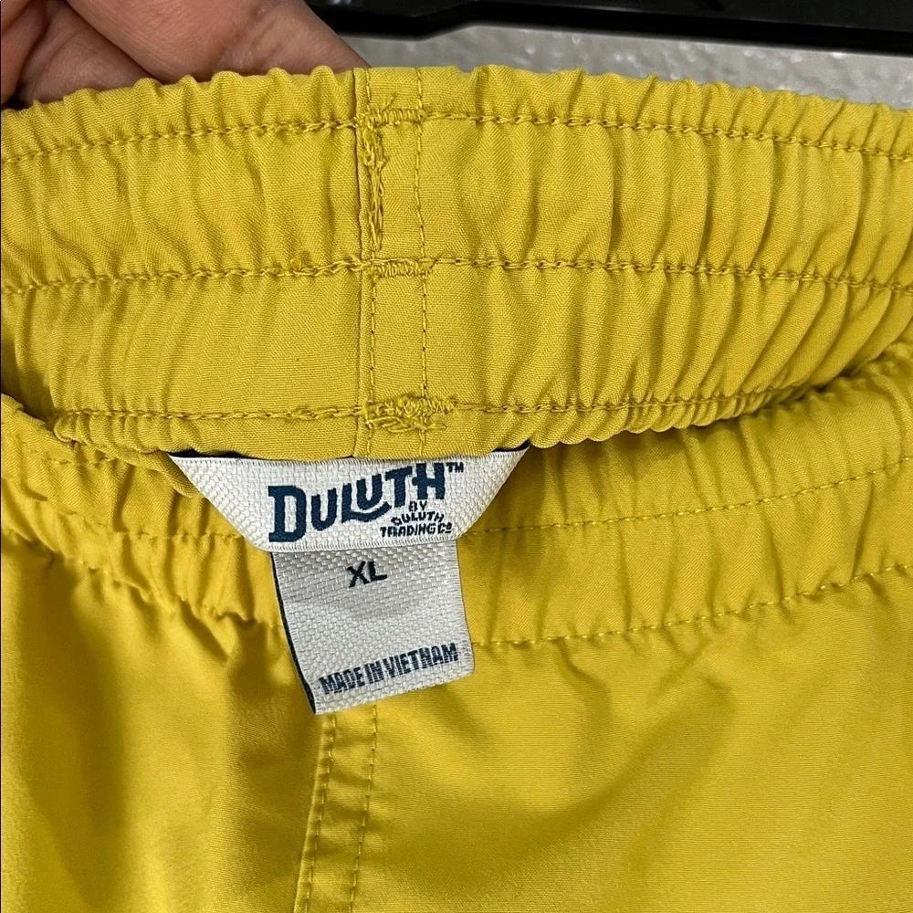 Duluth Trading Co Men's Yellow Genuis Unlined Swim Shorts 9